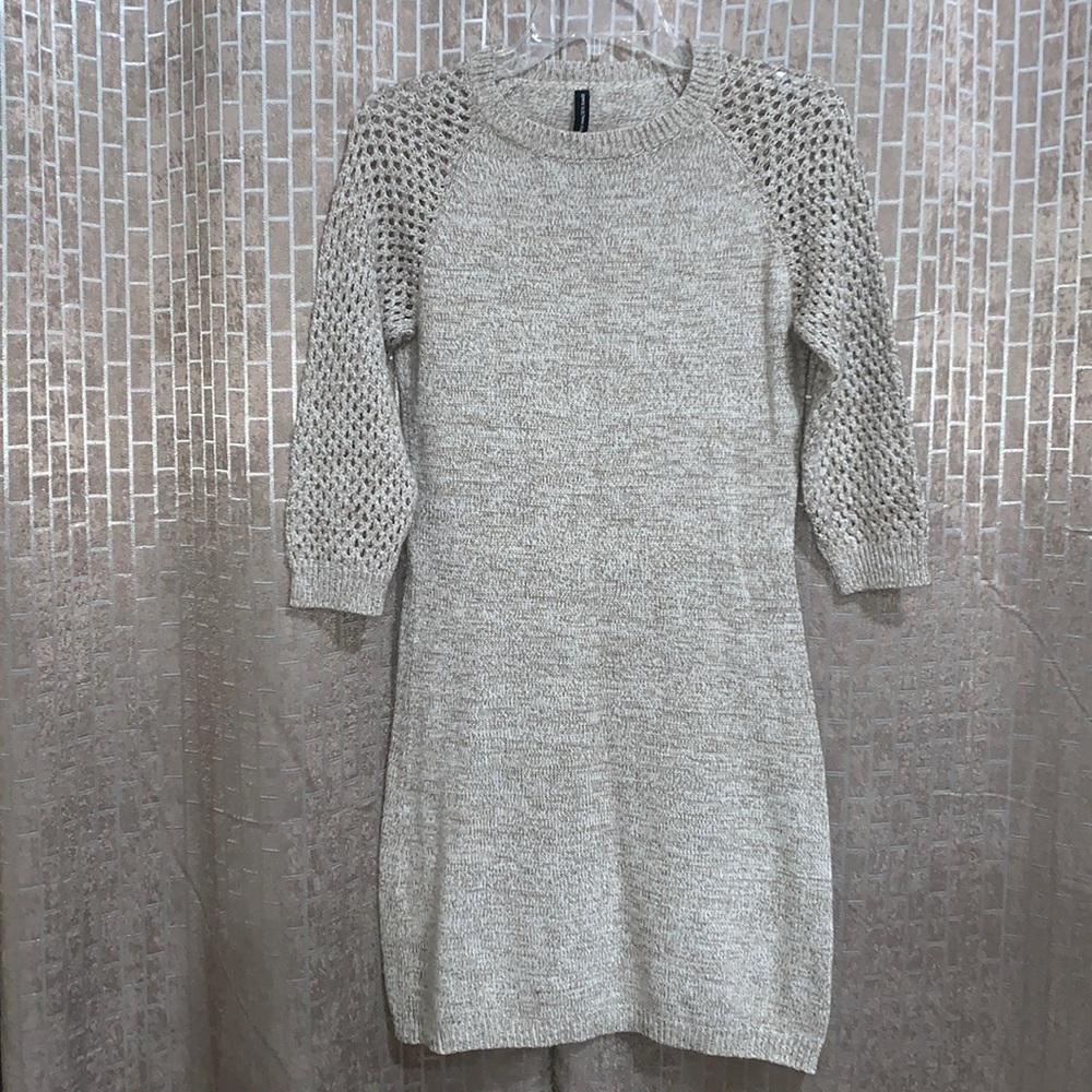 W118  sweater Dress